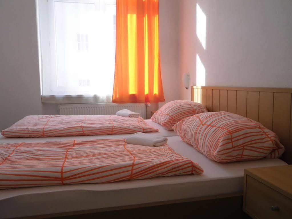 Gasthof Avalex Berlin